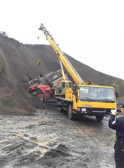 五通桥区上犹道路救援